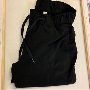 ❌SOLD❌ Lululemon On The Fly Pants 2 woven